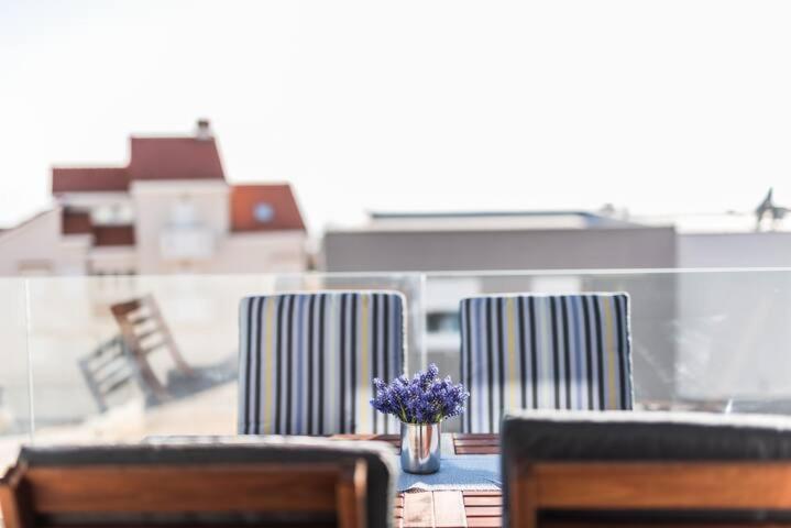 Blue Sky, Modern Sea View Apartment Novalja Buitenkant foto