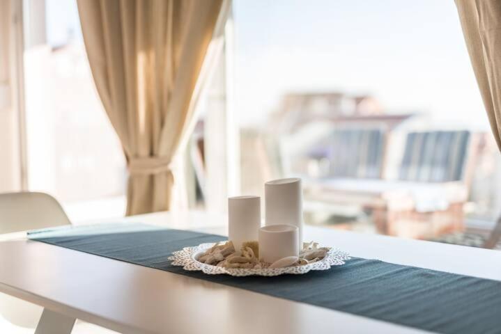 Blue Sky, Modern Sea View Apartment Novalja Buitenkant foto